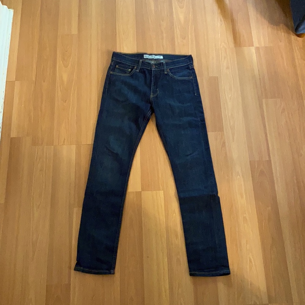 Men’s Levi’s skinny jeans